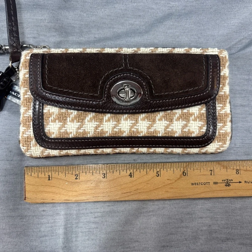 Coach Houndstooth Wool & Suede Tweed Turn Lock Wristlet Tan Brown
